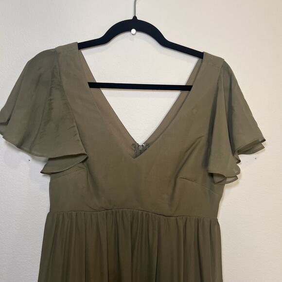 Birdy Grey Hannah Dress Size M Olive Green Chiffon Sage Empire Flutter Sleeves - Picture 3 of 15